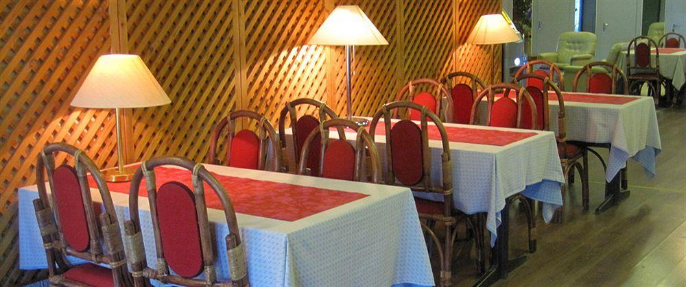 Отель Hotelli Pohjankievari 3*