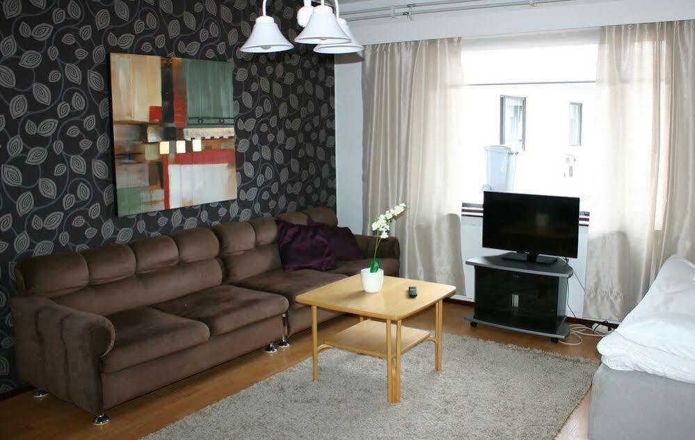 Hotelli Pohjankievari 3* Кемпеле